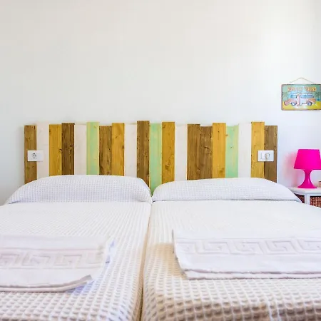 Paradis-2 By Interhome شقة *